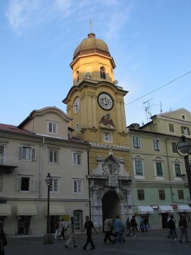 Glockenturm in Rijeka.