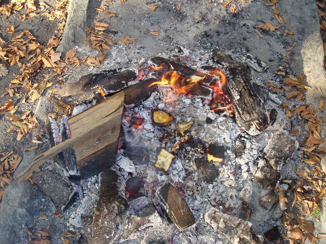 Einige Toasts mussten dem Feuer geopfert werden.